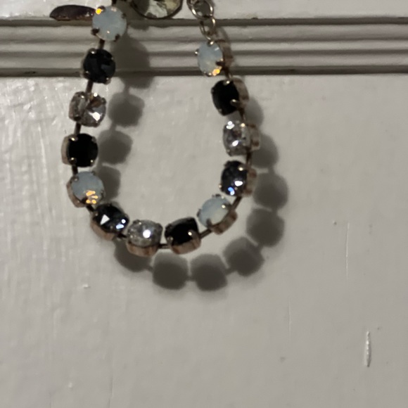 Swarovski crystals. - Picture 8 of 8